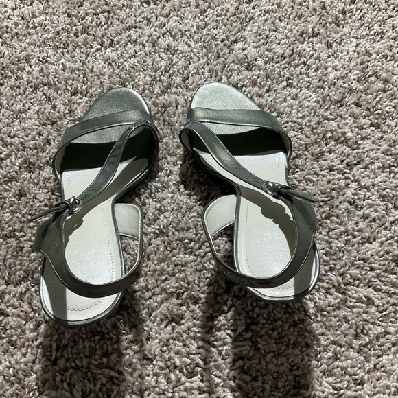 EUC Franco Sarto Slingback Heeled Sandals Green Patent Leather Size 8 - Picture 8 of 8